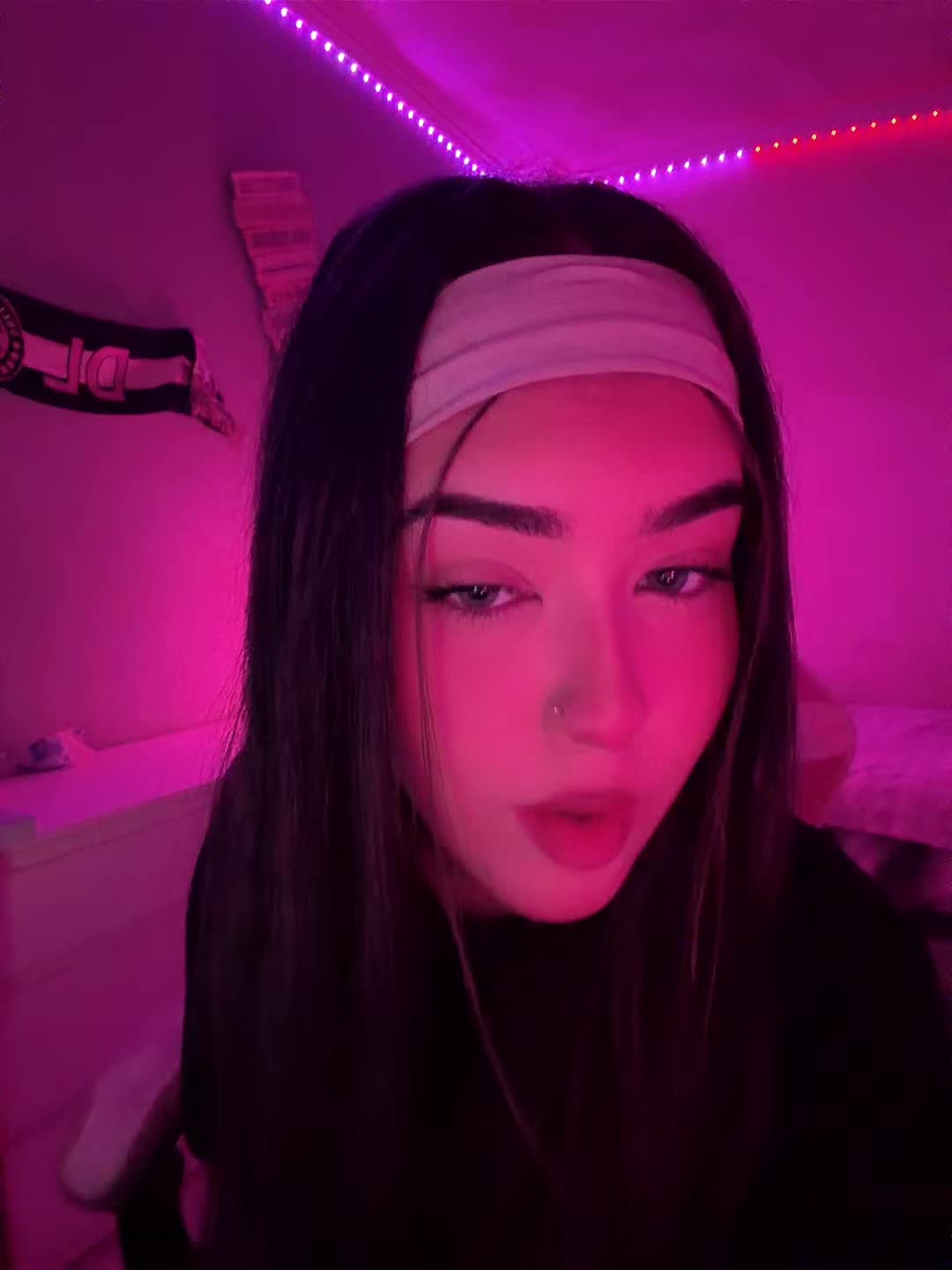 @𝒮𝐻𝐸𝐼𝐿𝒜🤍✨ᴵ⚡︎