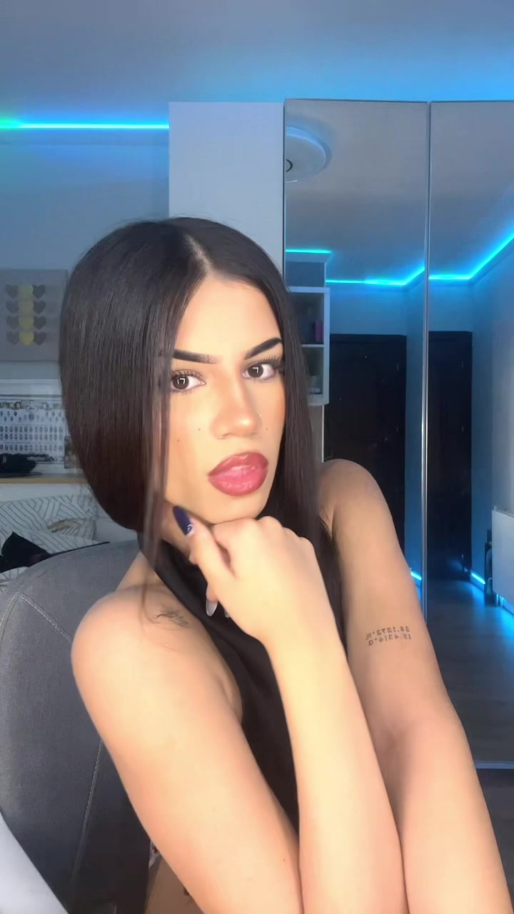 @𝐏𝐚𝐮𝐥𝐚 𝐂𝐨𝐛𝐢𝐞𝐥𝐥𝐚