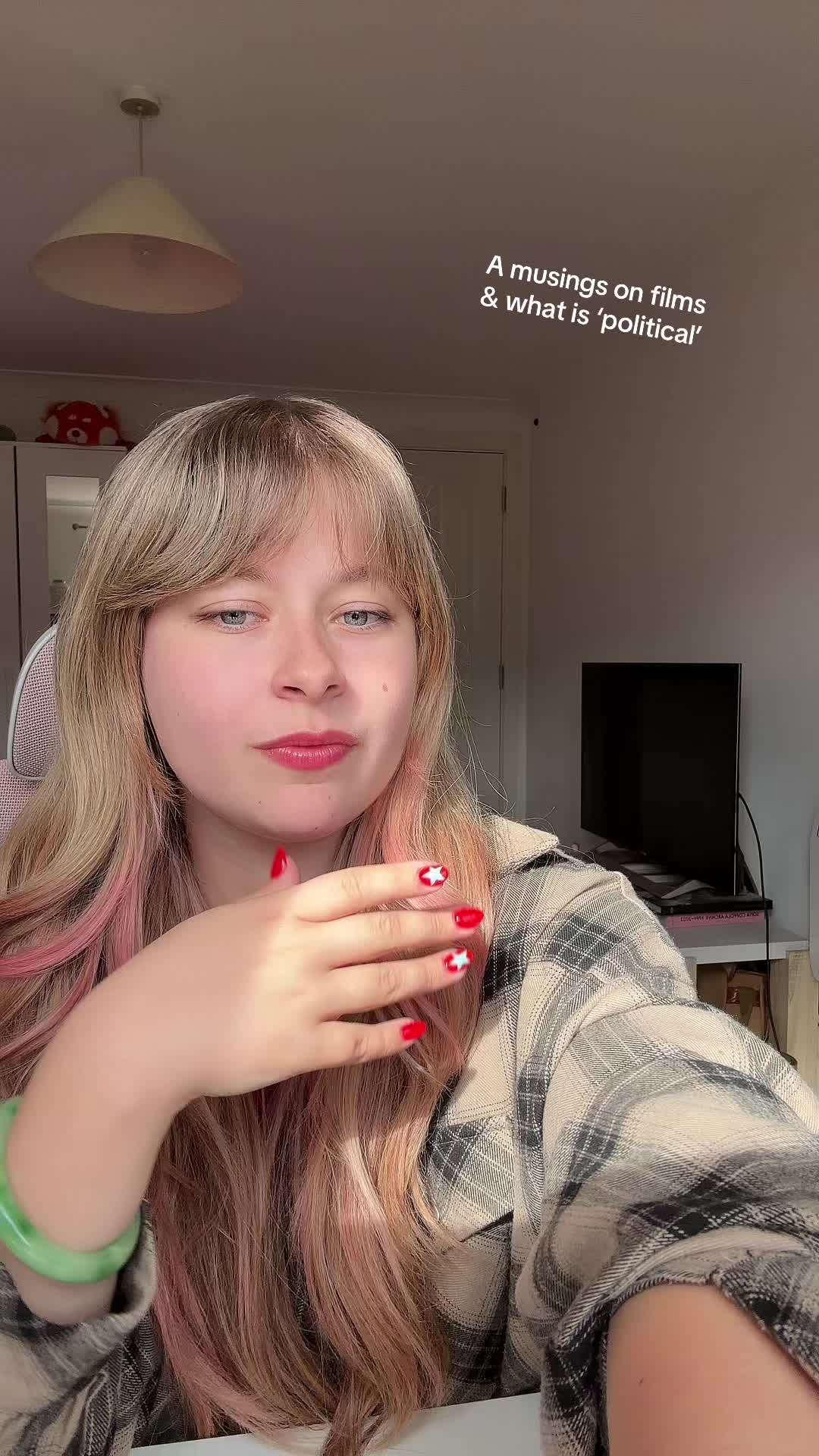 @lauramakesfilms