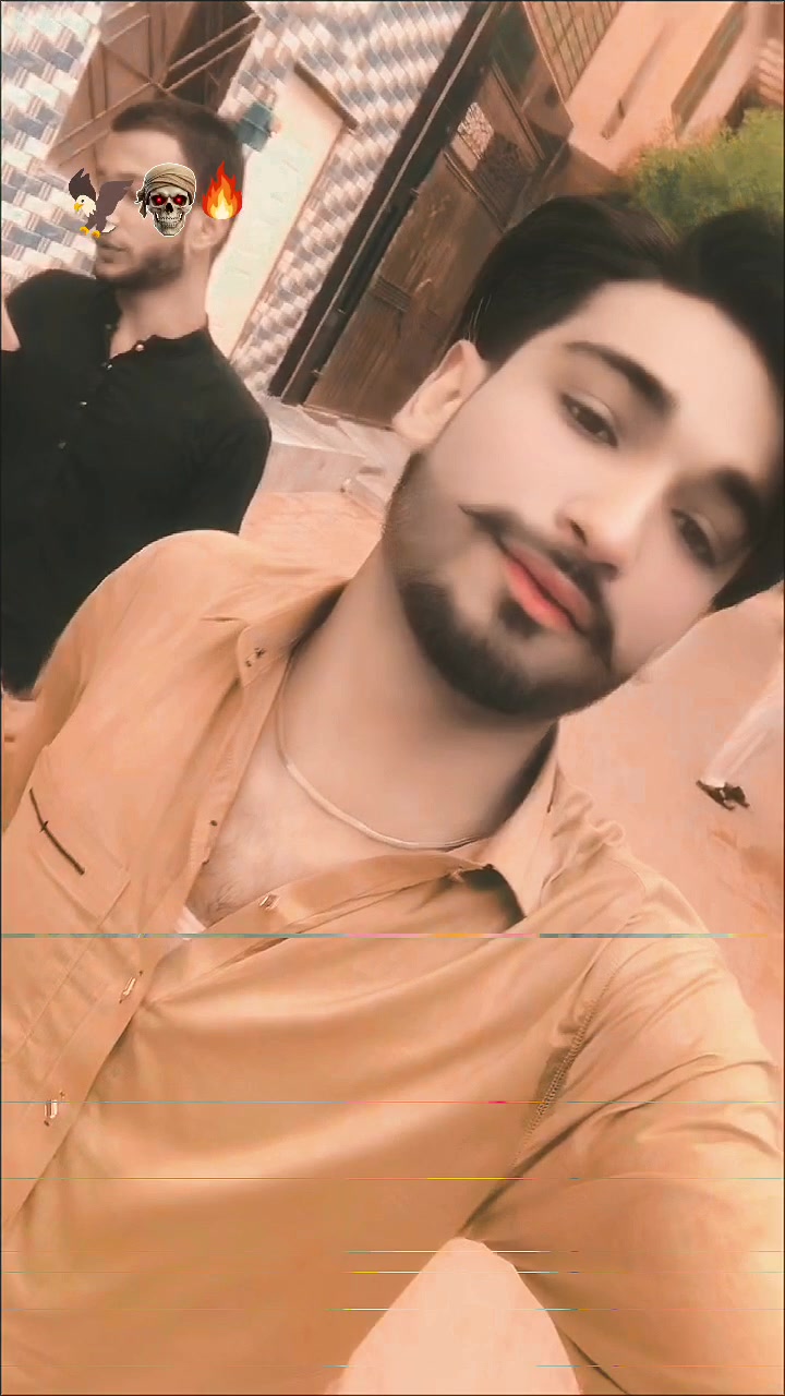 @MALIK 👑