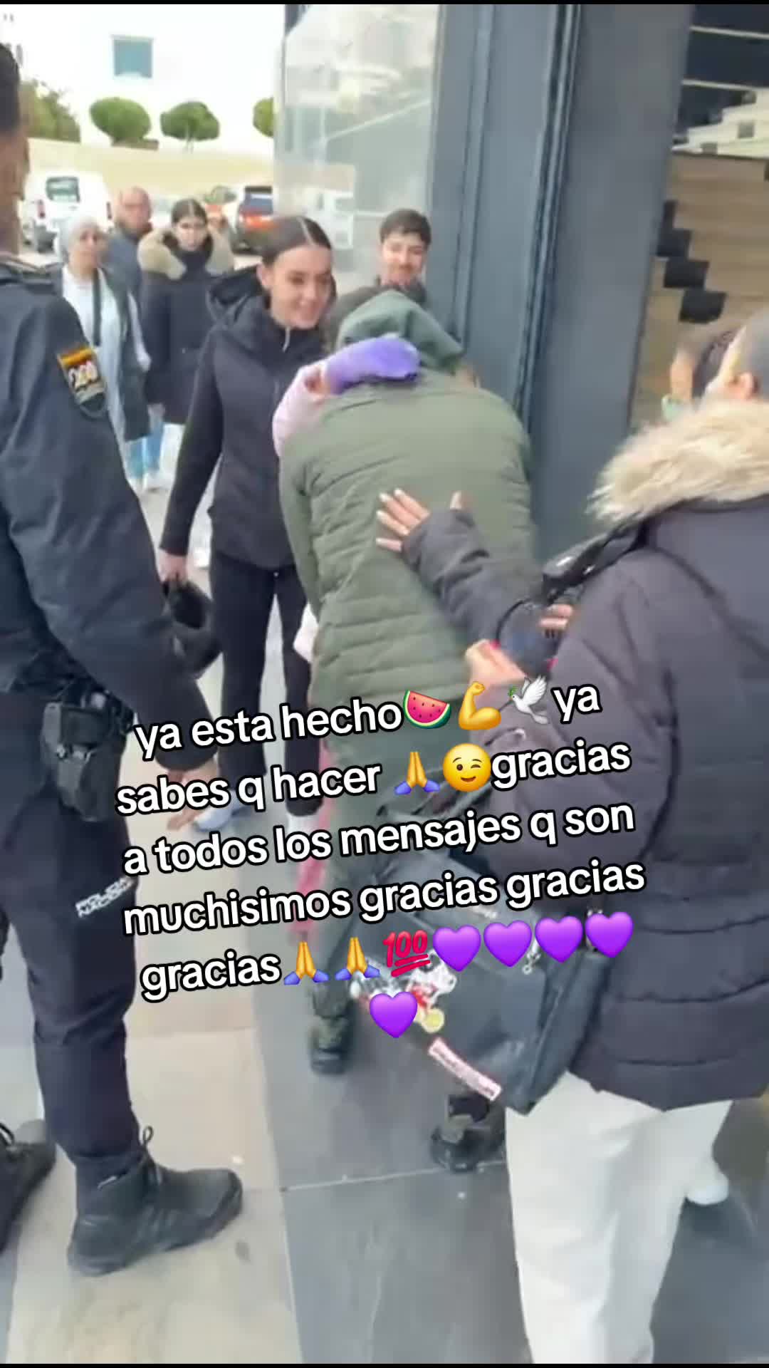 @🍌 la patrona y opsika 🍌