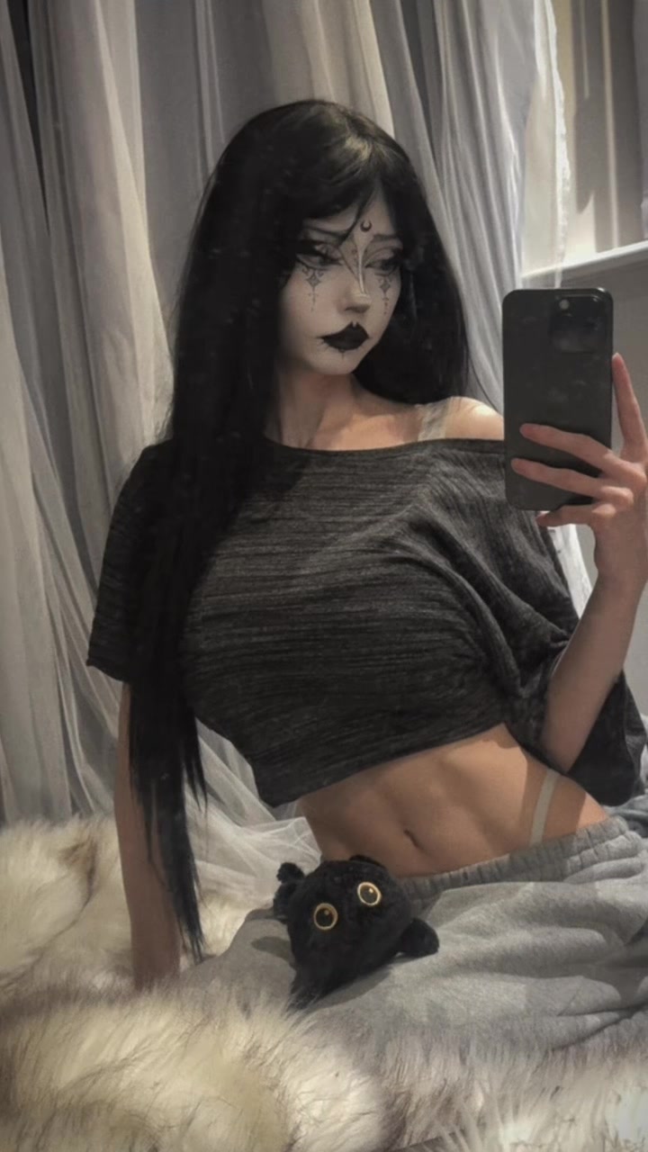 @batgorl69