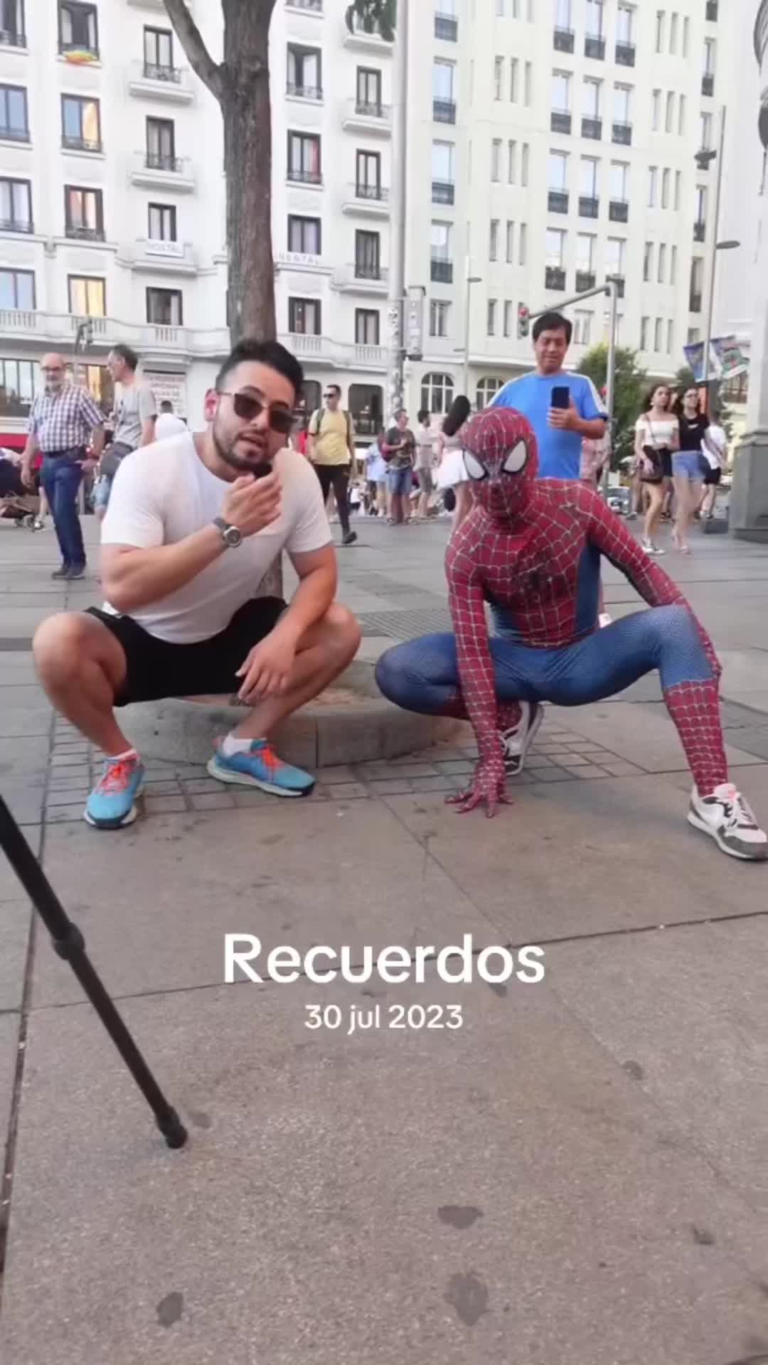 @Rodri G