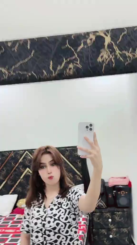 @sana Jan 🥀🫣