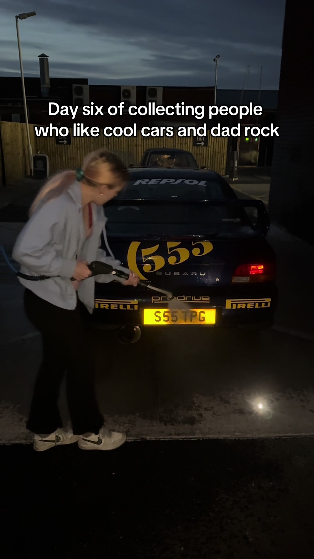 @carswithjessi