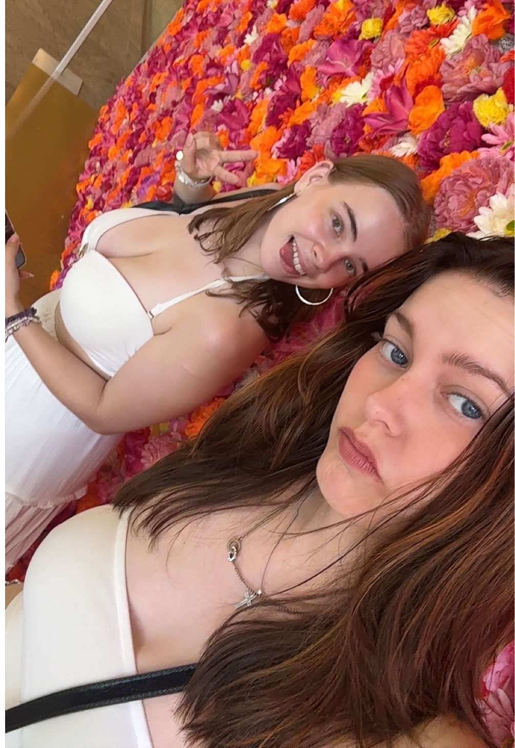 @the.ellaa5