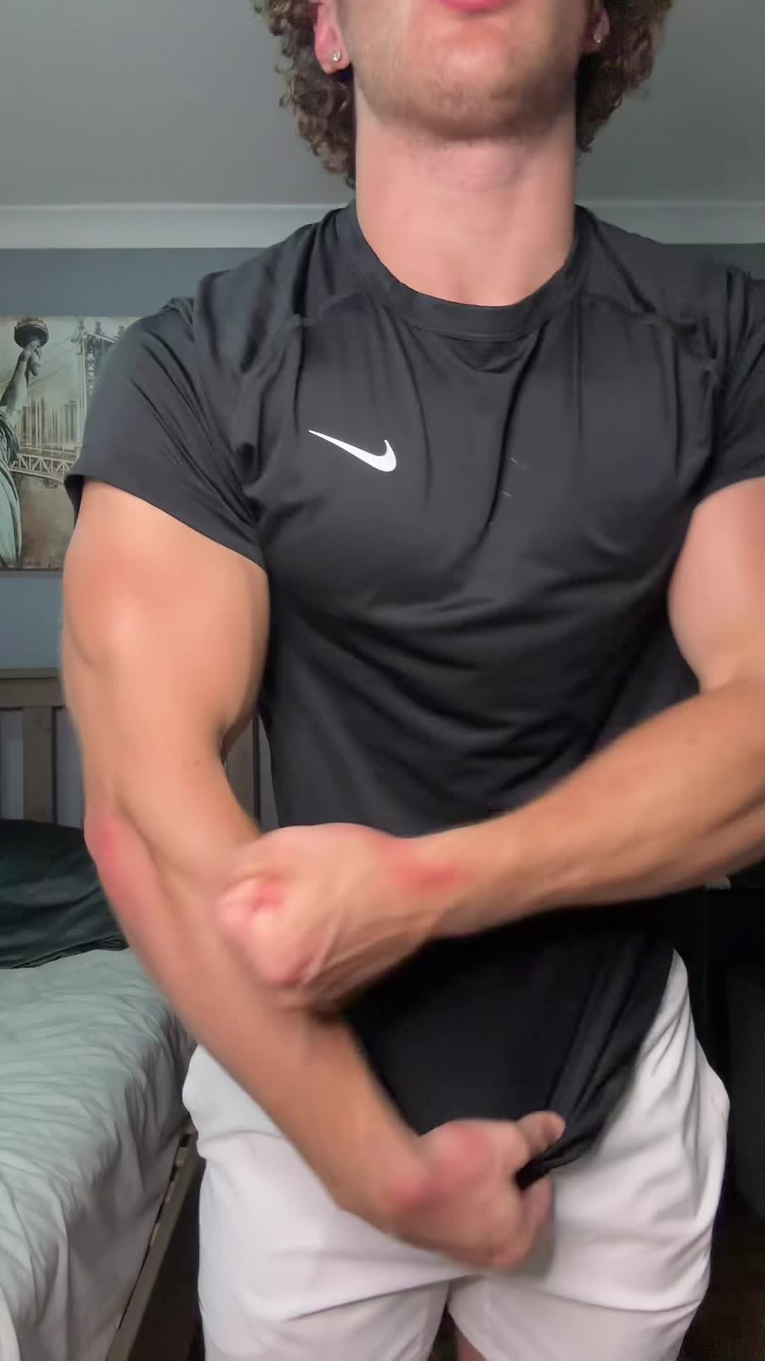 @Alessandro