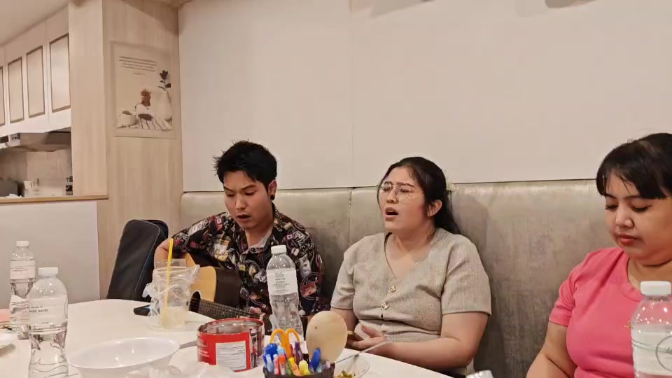 @รอคนรักรักคนรอ รอคนรักรักคนรอ
