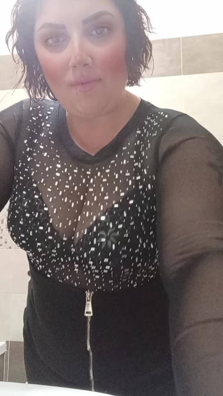 @Maddy95.