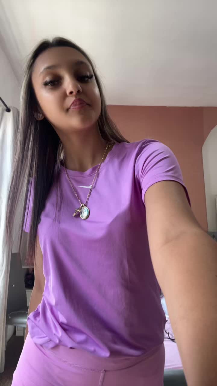 @Sofia