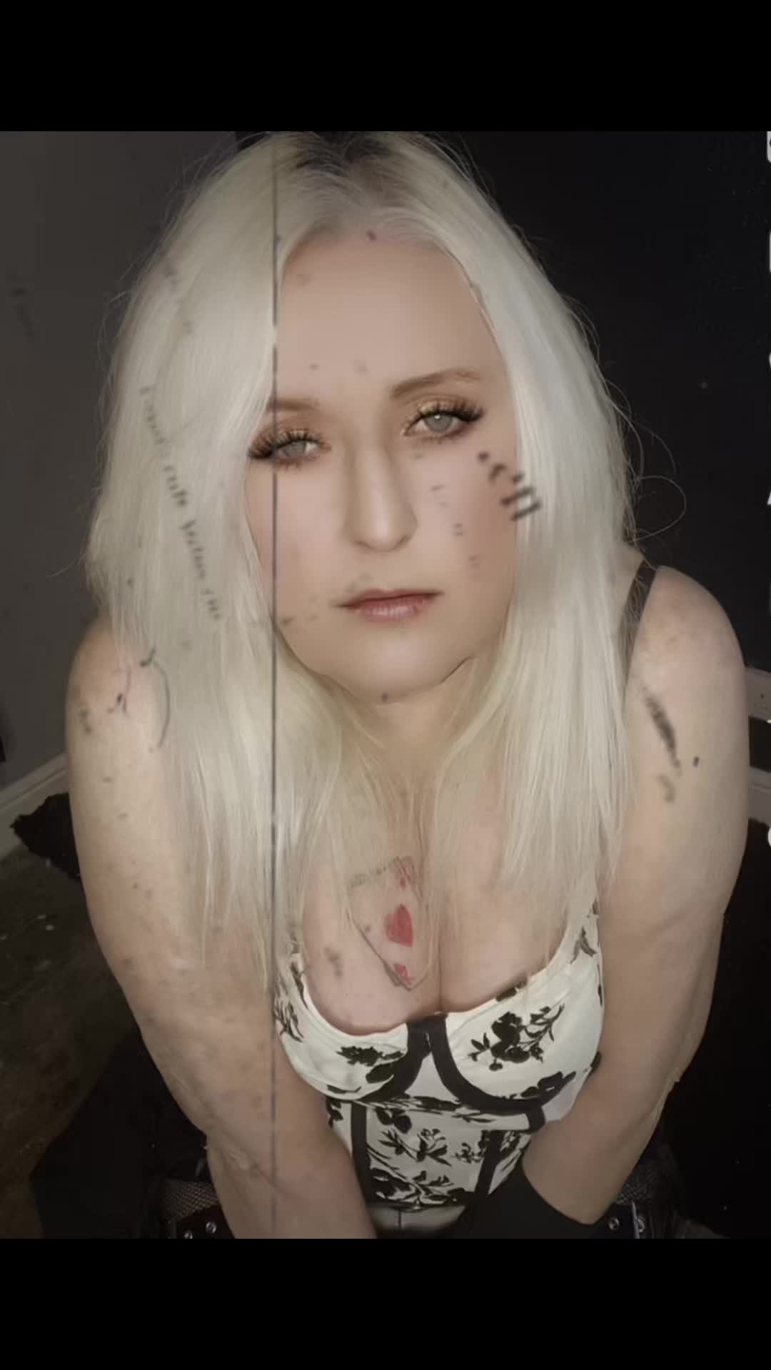 @Blondi