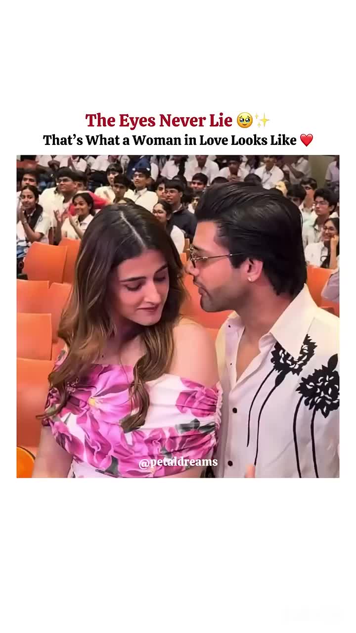 @@𝑩𝒐𝒍𝒍𝒚𝒘𝒐𝒐𝒅𝑬𝒓𝒂✨❤️