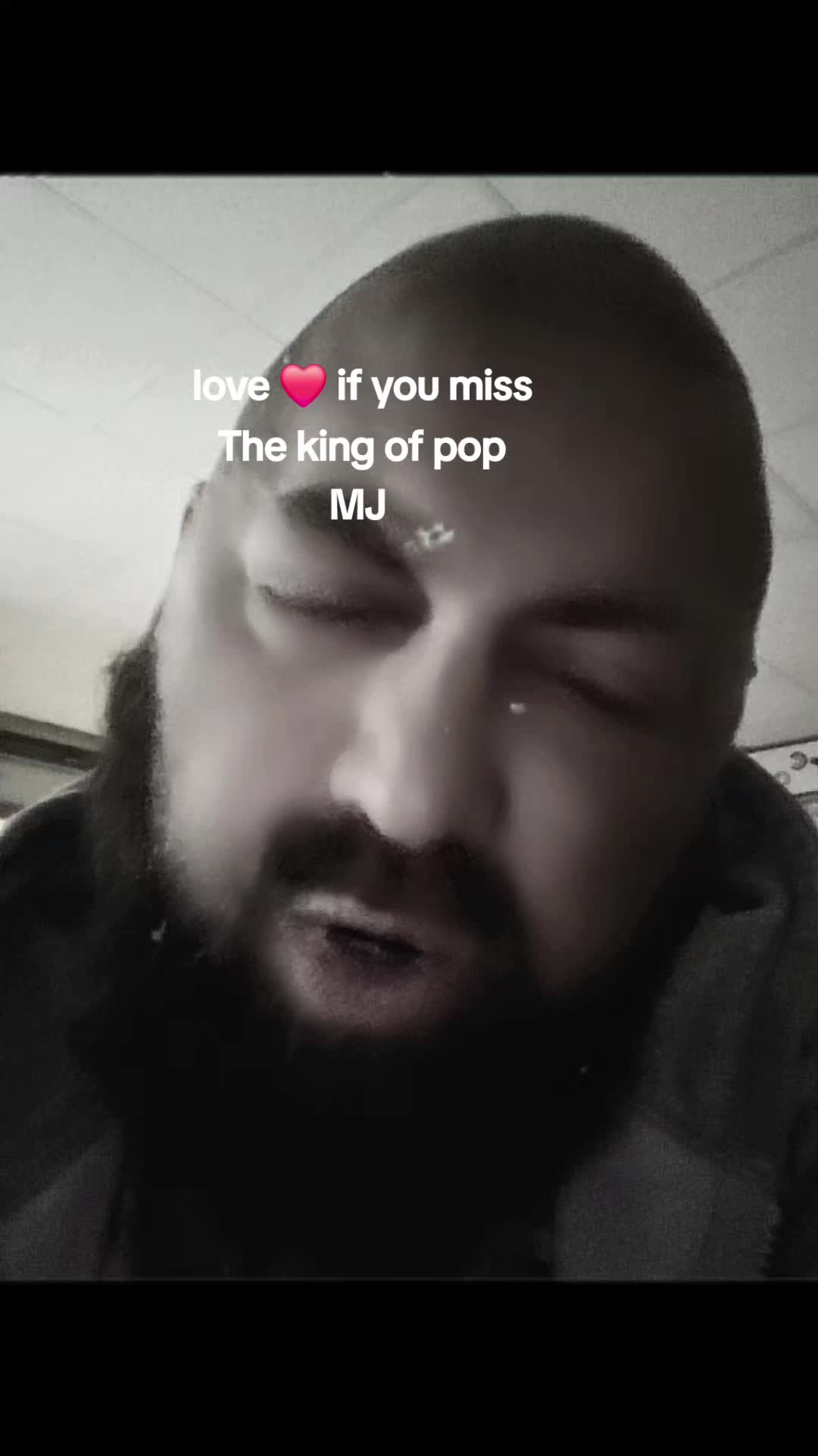@Amp U T