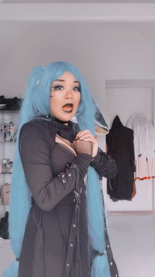 @ur local broken bitch <3