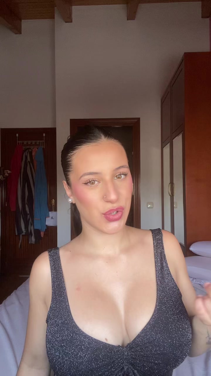 @Mireia🖤