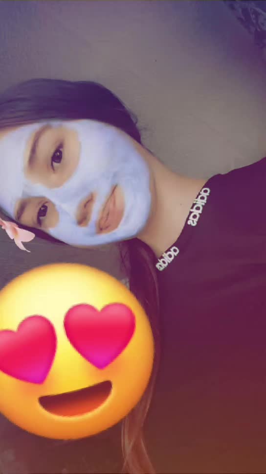 @🗣𝕸𝖔𝖓𝖎𝖈𝖆💞