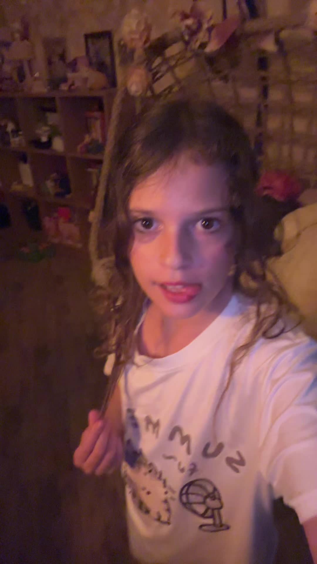 @𝓥𝓪𝓵𝓮𝓷𝓽𝓲𝓷𝓪_🌺