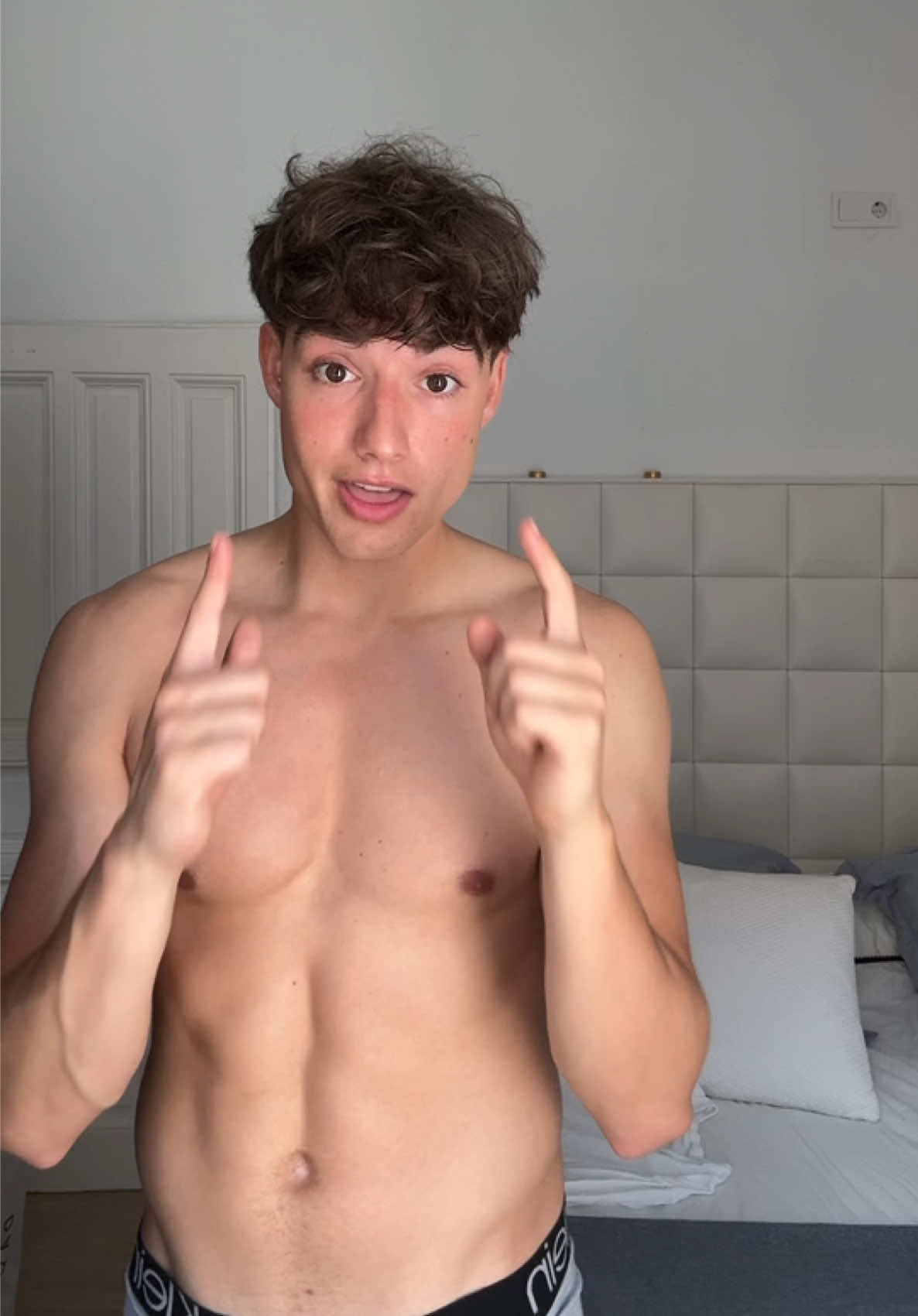 @alexmerii