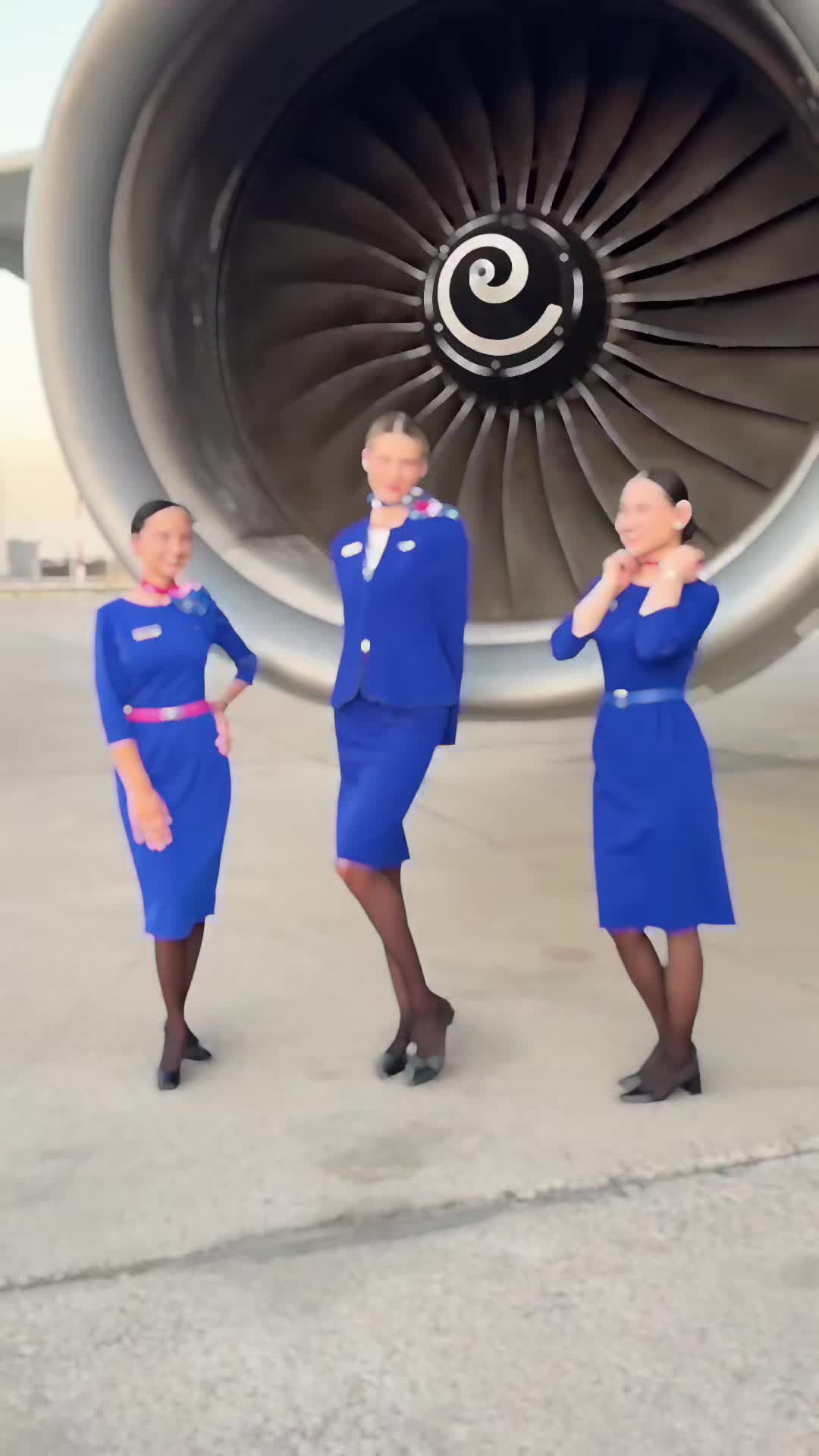 @Ryanair Cabin Crew