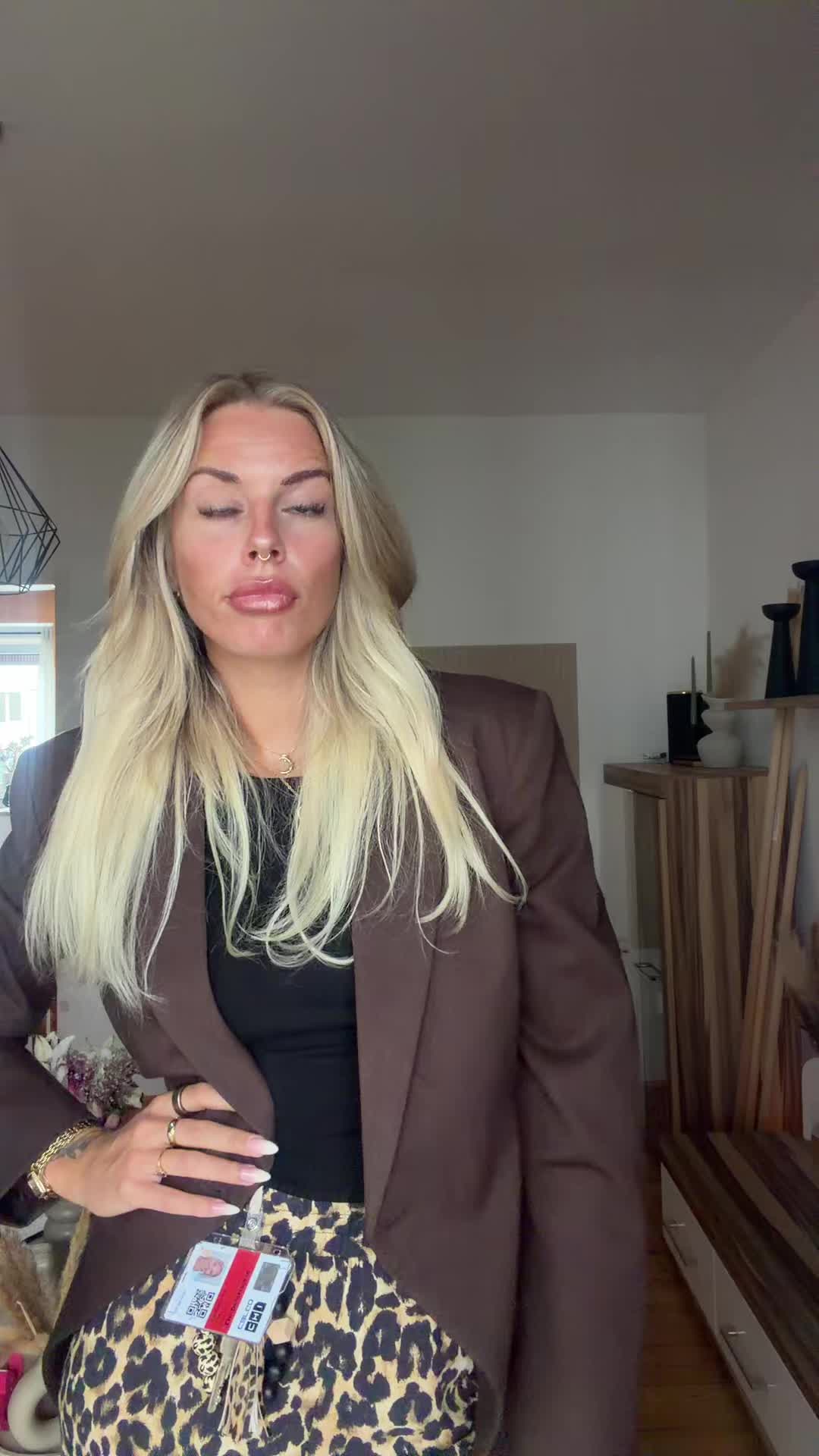 @_leazimmermann_