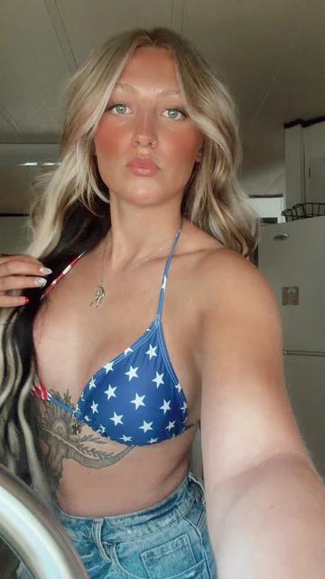 @rowdyblonde