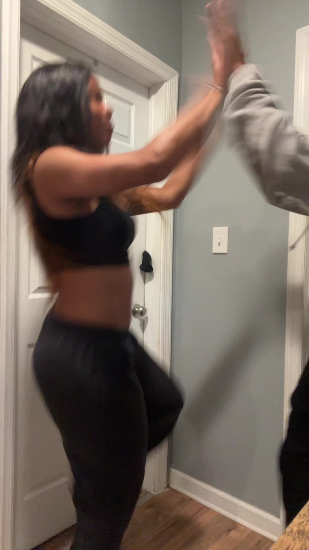 @🐰