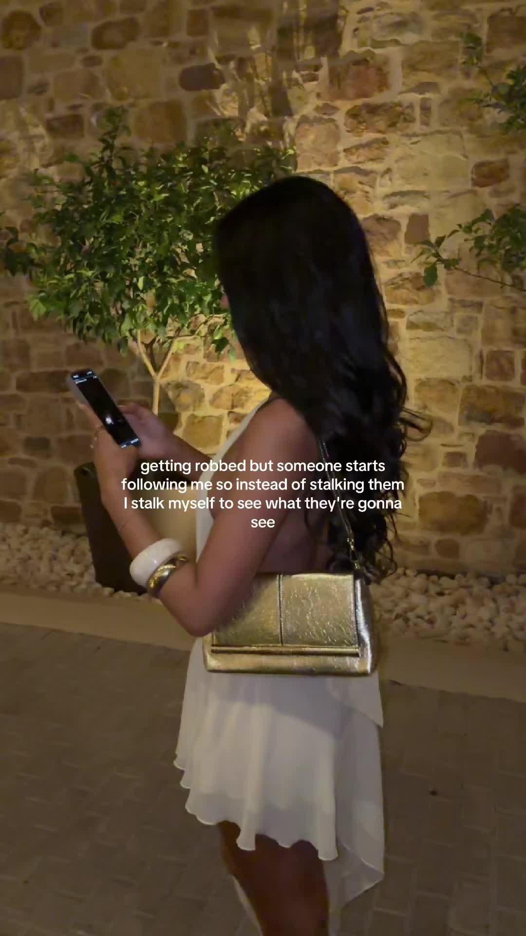 @KAY VIOLET