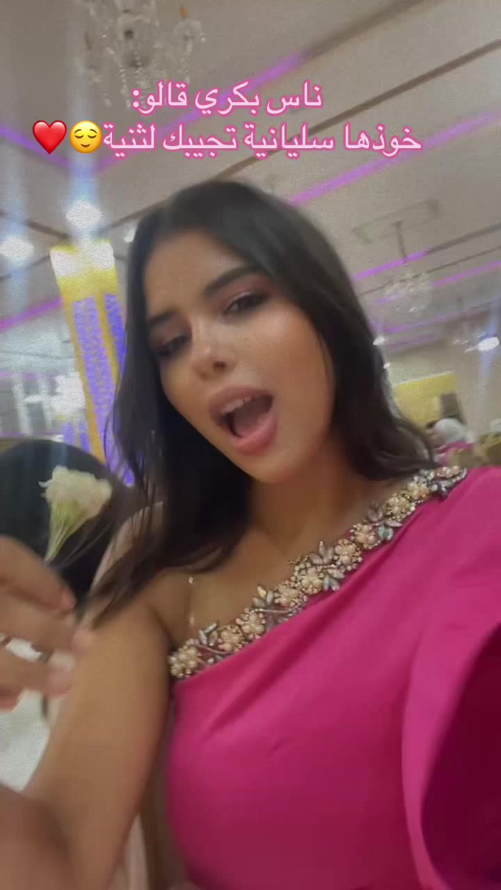 @🦄