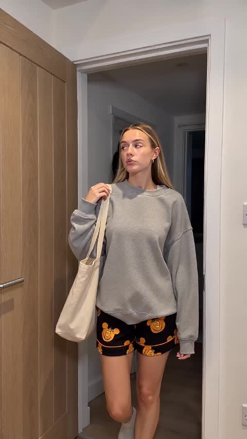 @annaneomy1