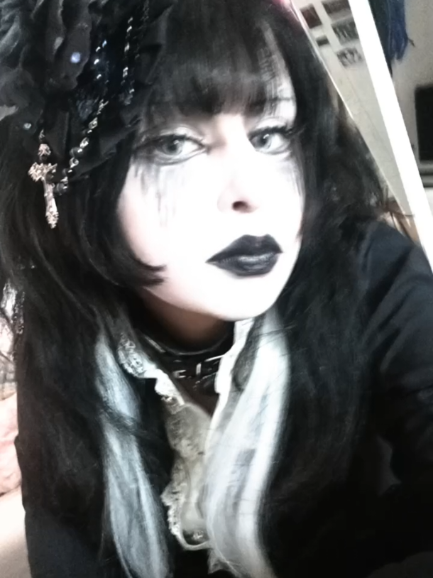 @𝐃𝐢𝐯𝐢𝐧𝐞