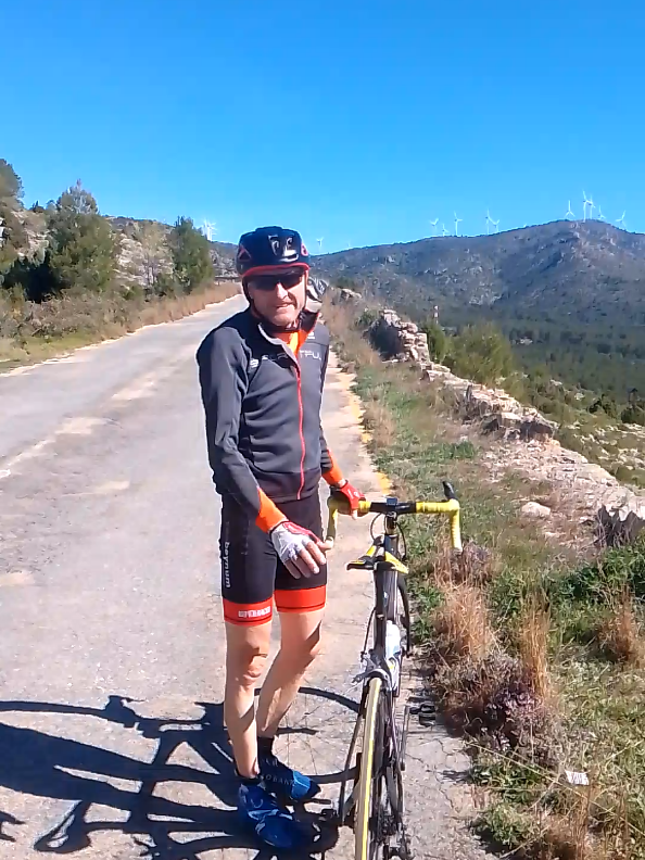 @Vicente Gómez Almenar