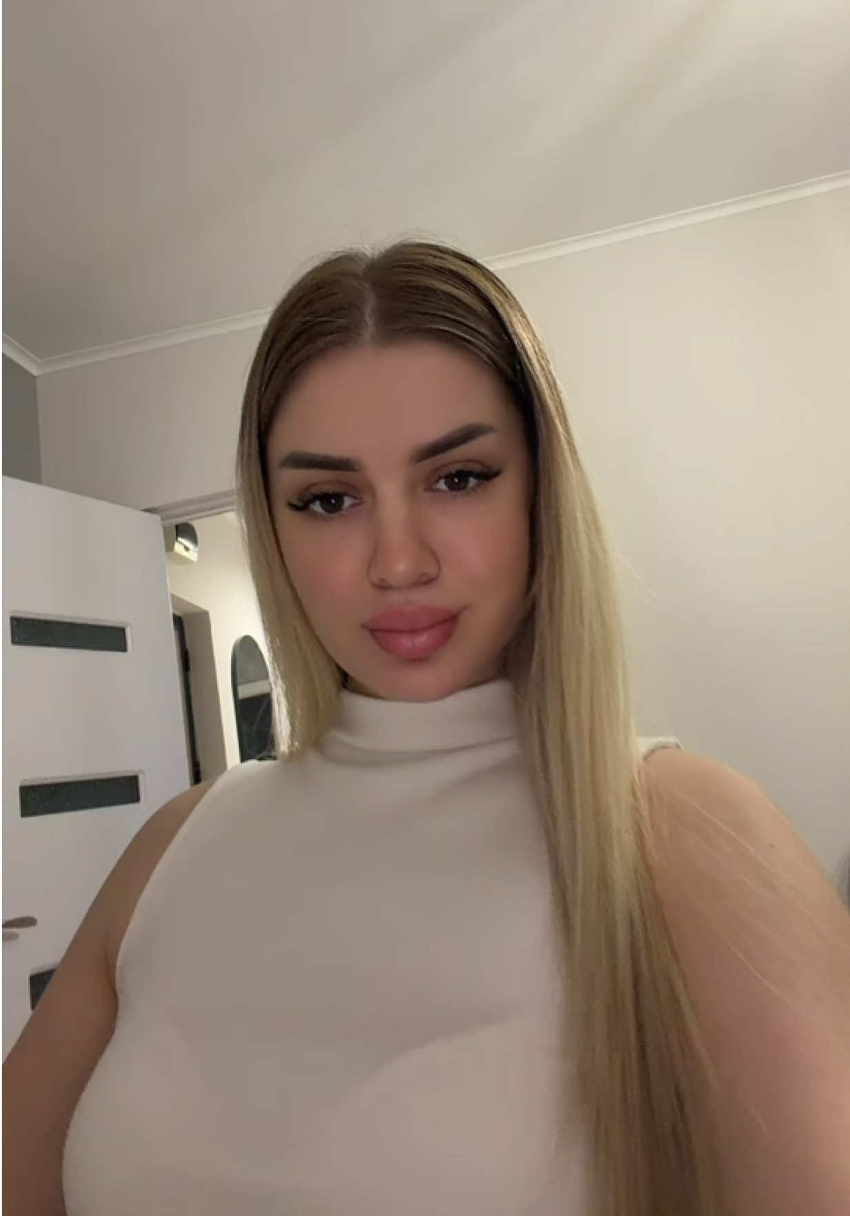 @Sonia Tecșilă