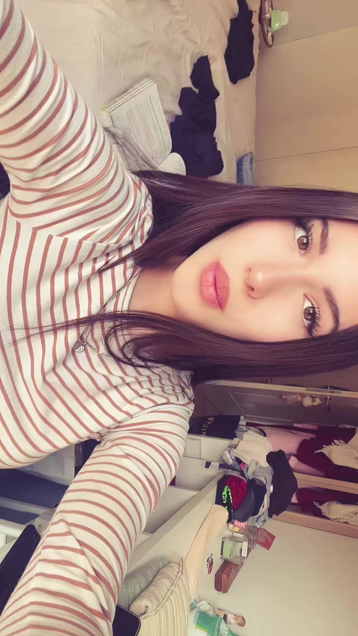@𝐜𝐚𝐭𝐞