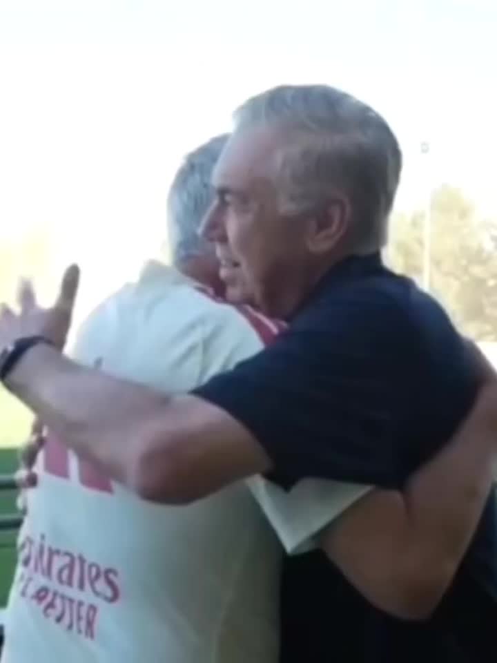 @CUCURELA_¹⁷🦅