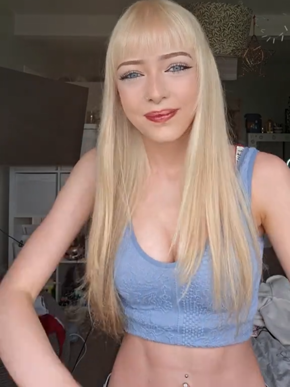 @️