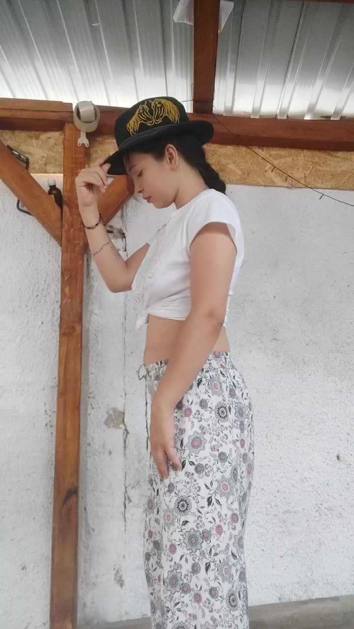 @angy🖤