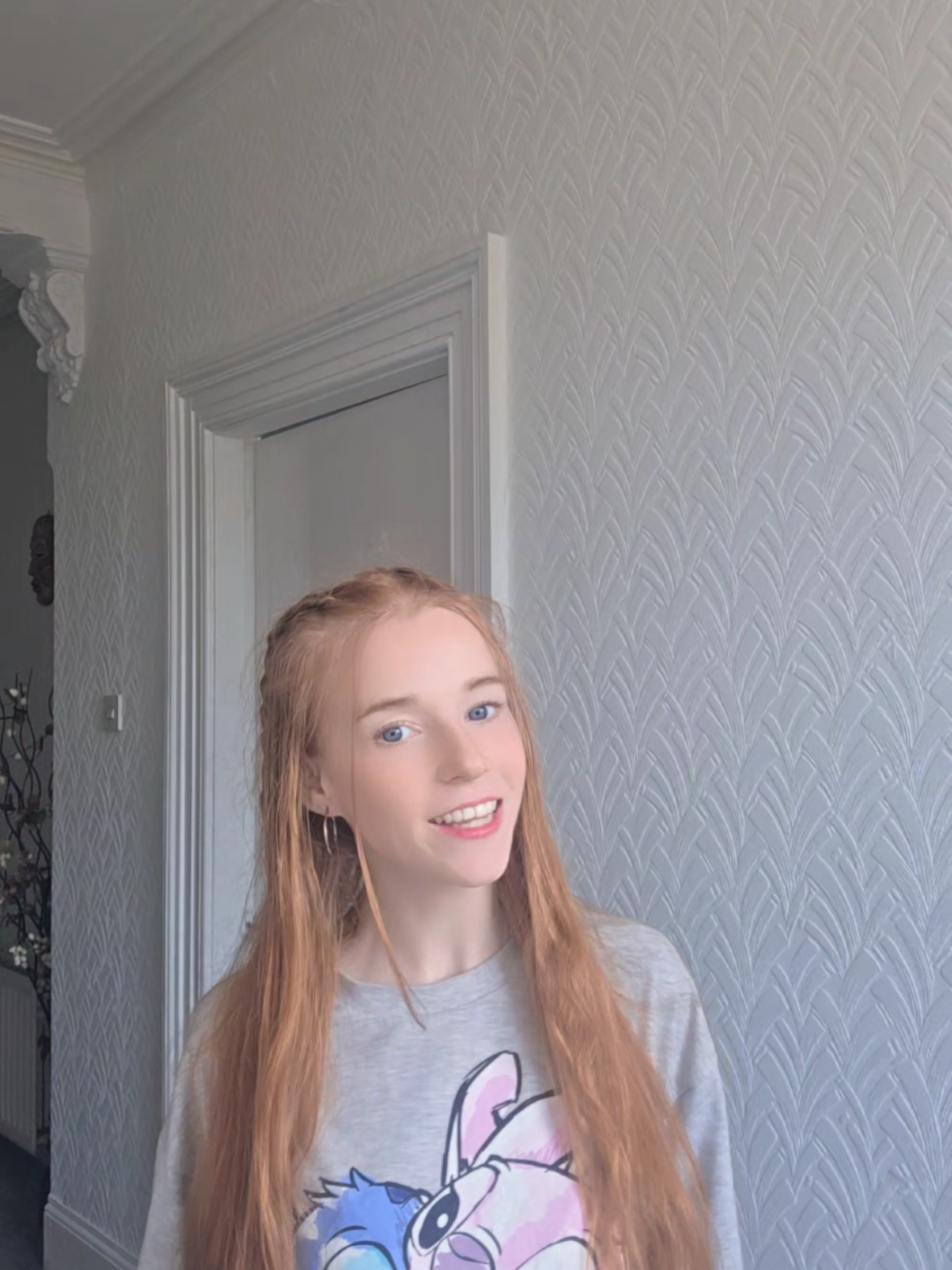 @LilRedCanvas