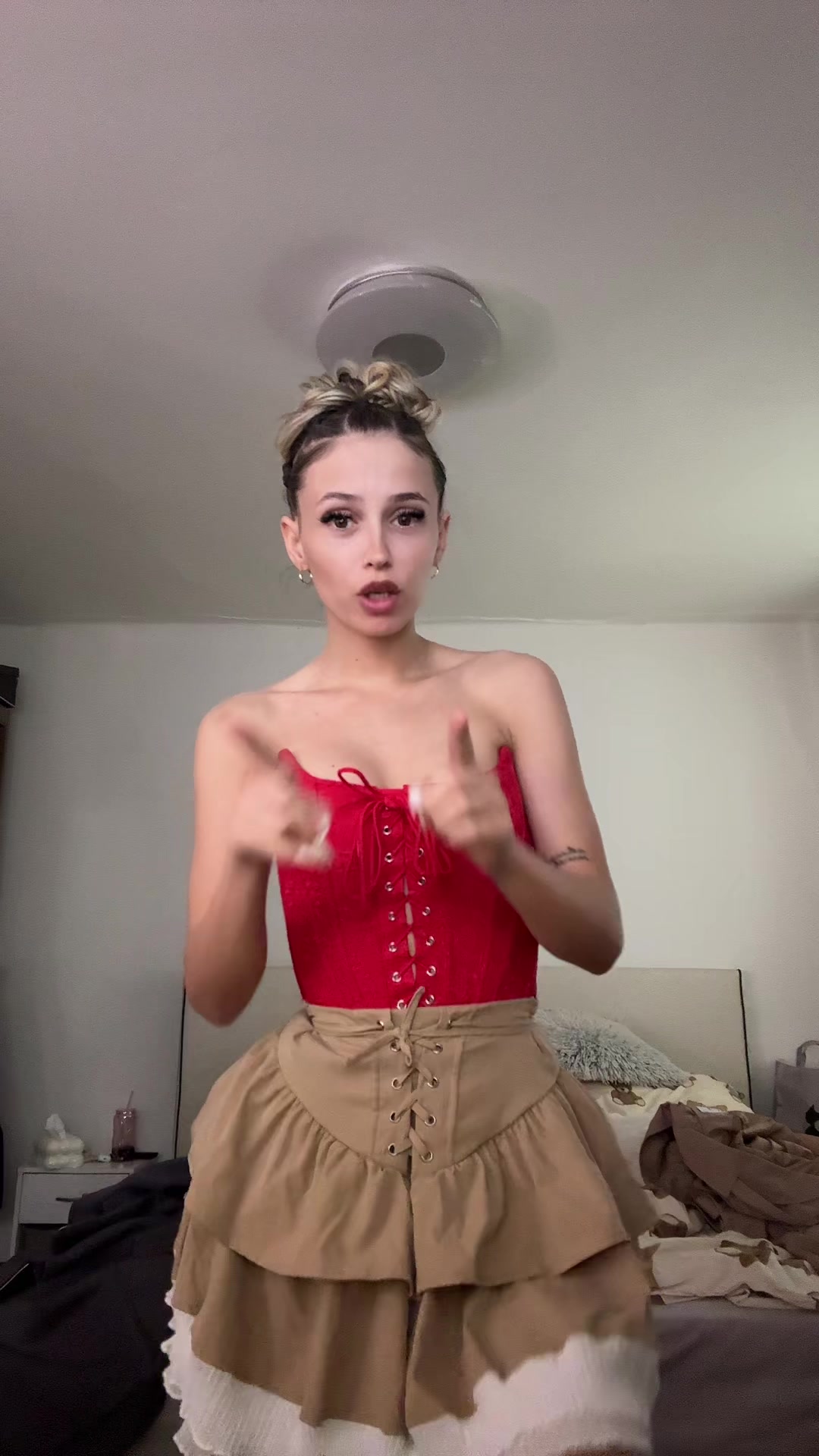 @_lehocka_