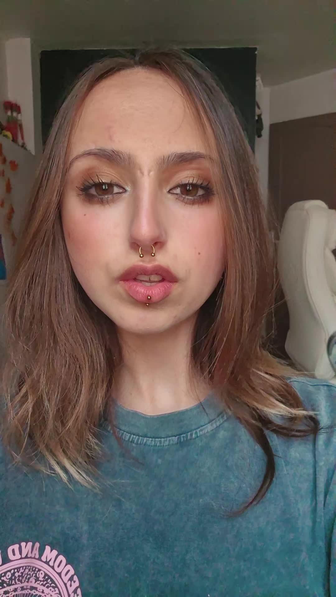 @Phylis