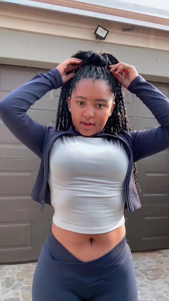 @Oratilwe🎀