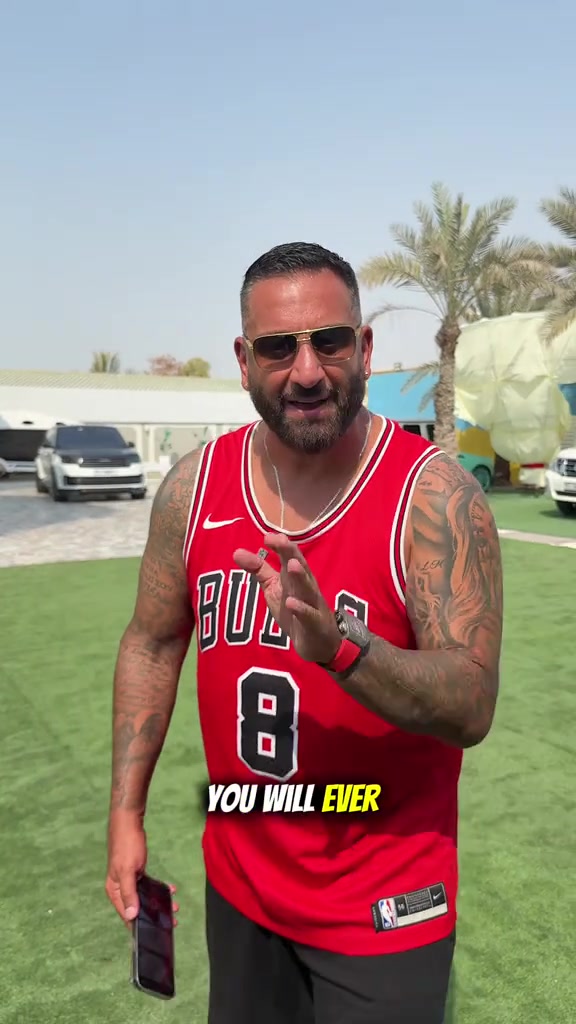@Yiannimize