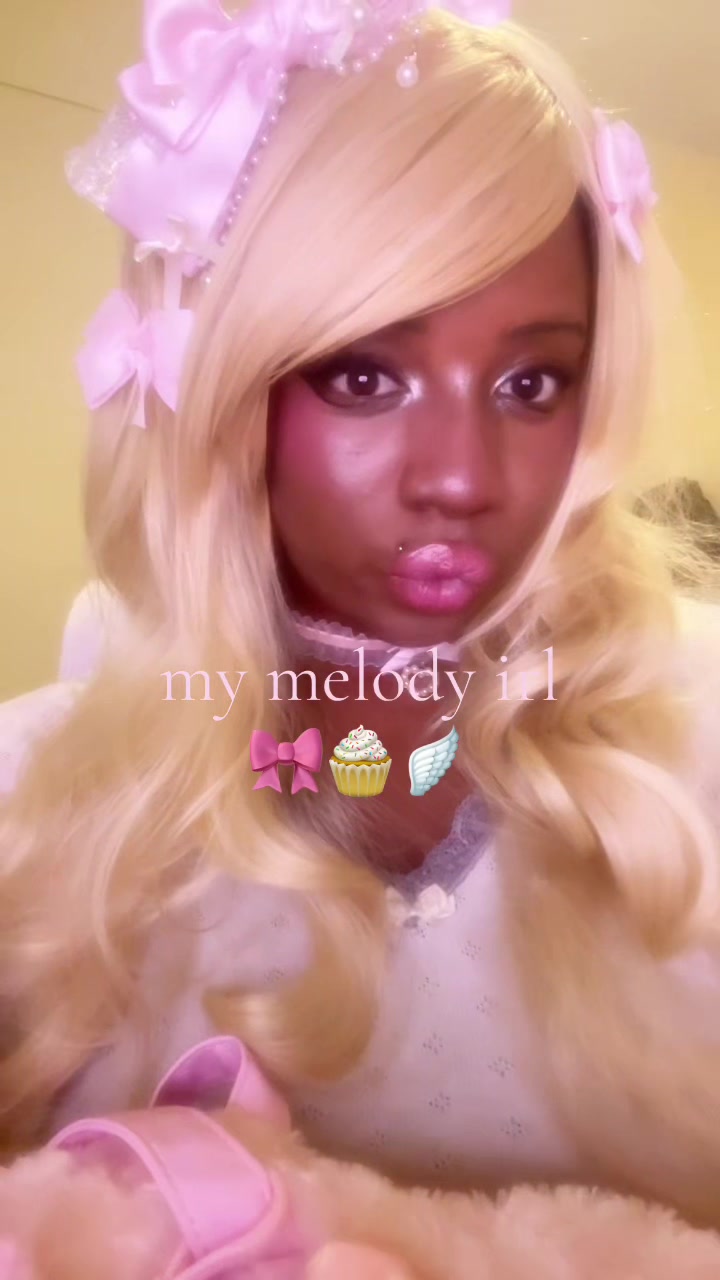 @𝓇𝒶𝓎𝓁𝒶♡ྀི