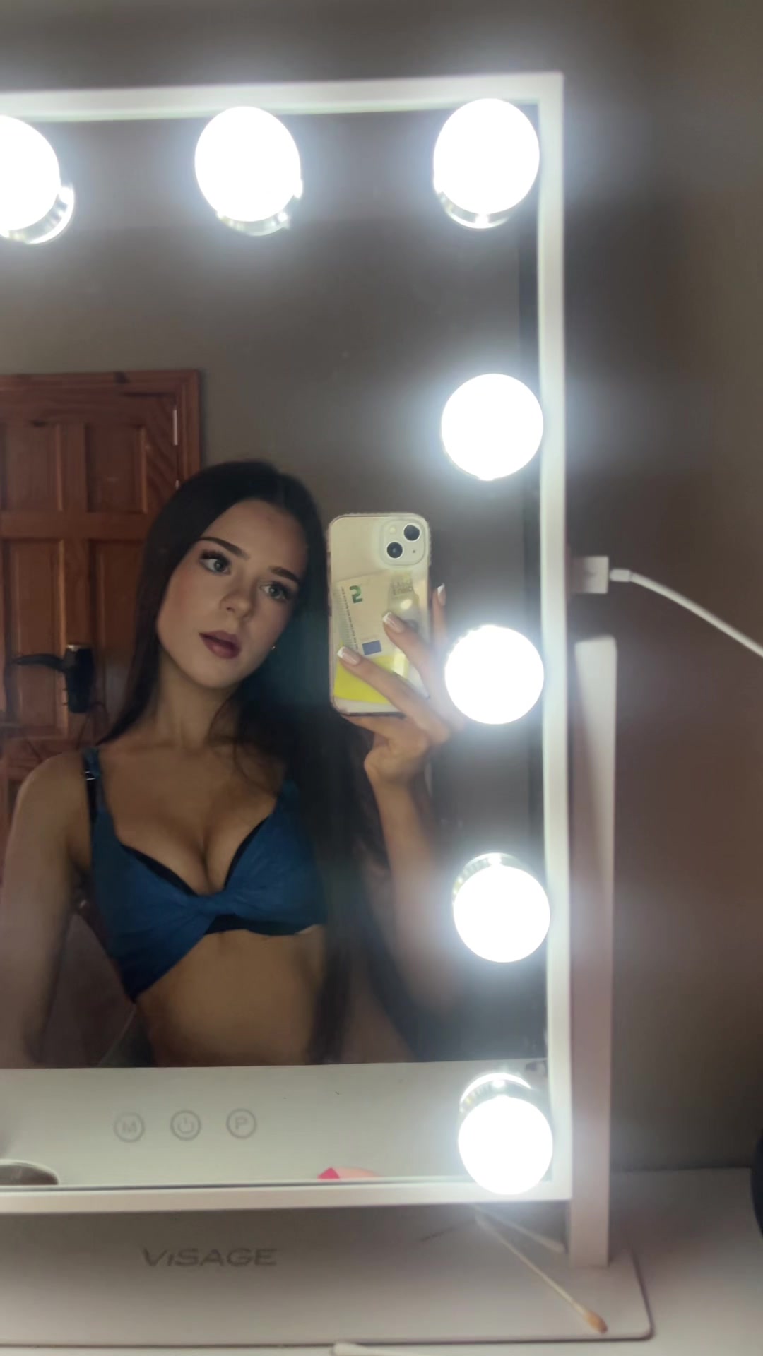 @Emma