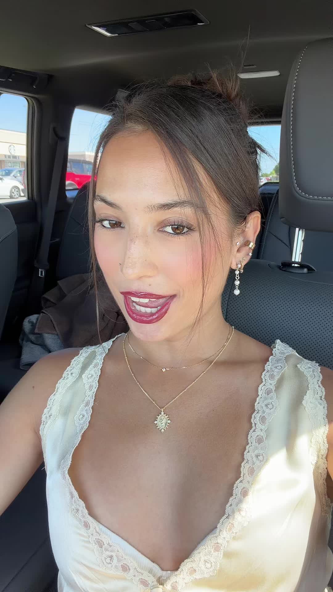@Sophia