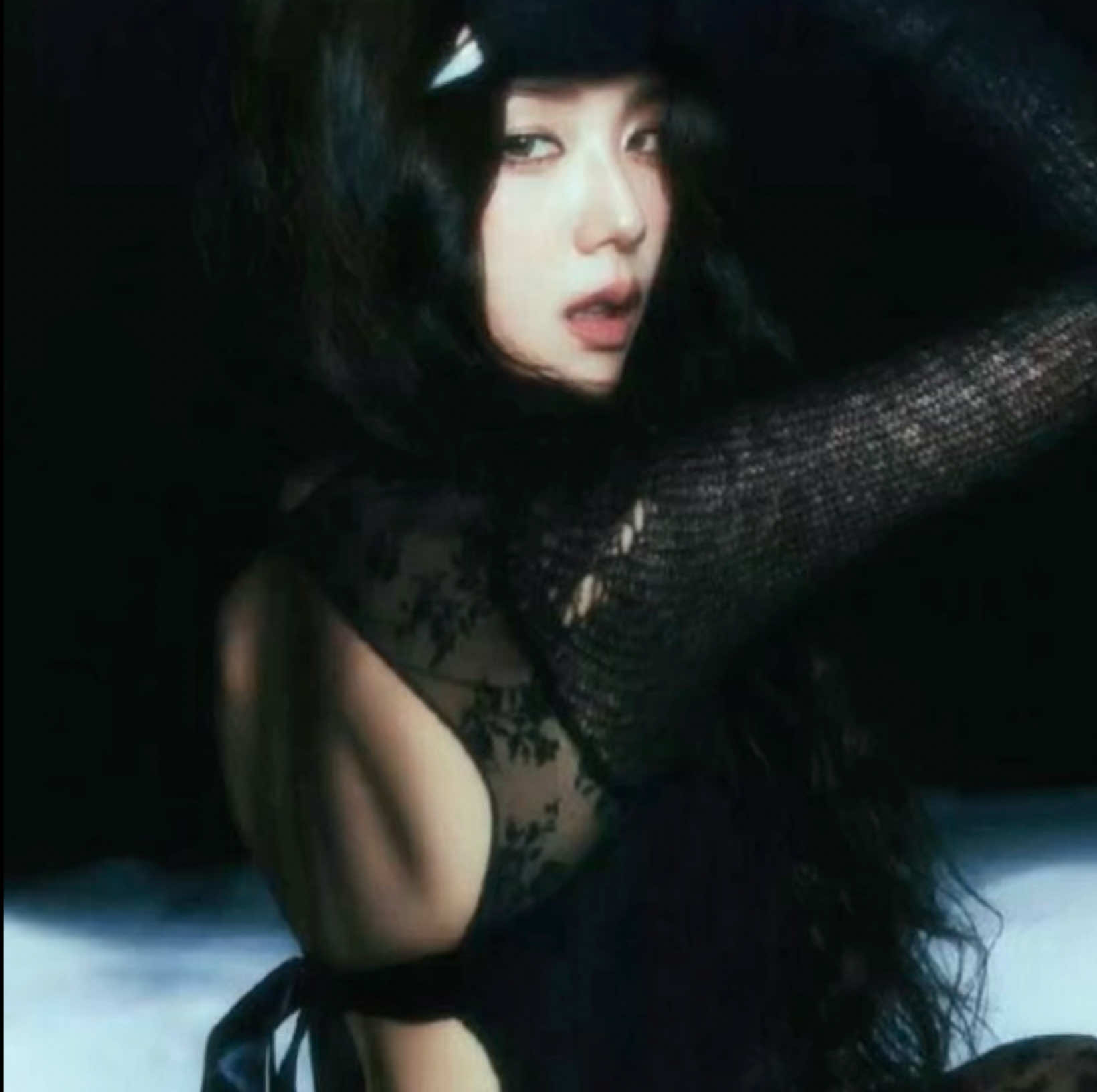 @𝖛𝖆𝖓𝖎