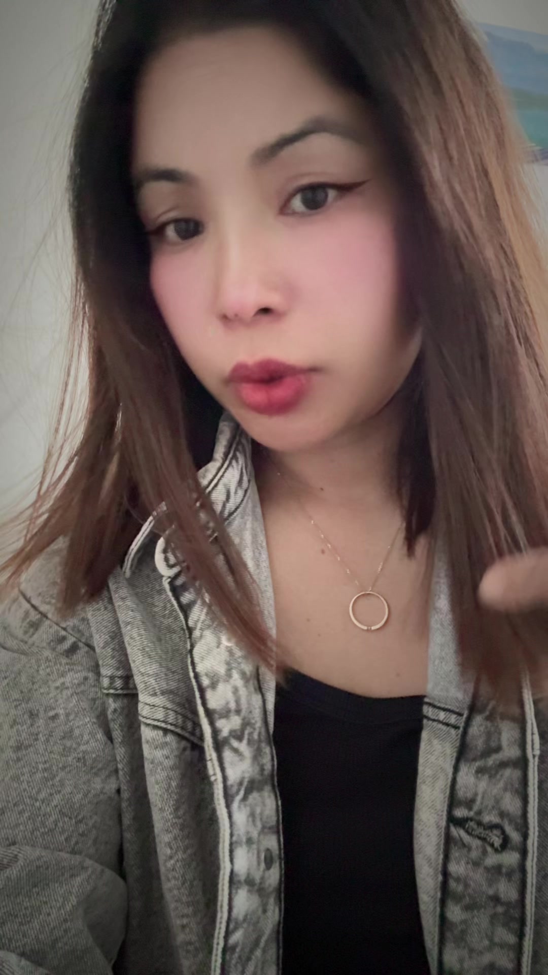 @Anu 🫰😊