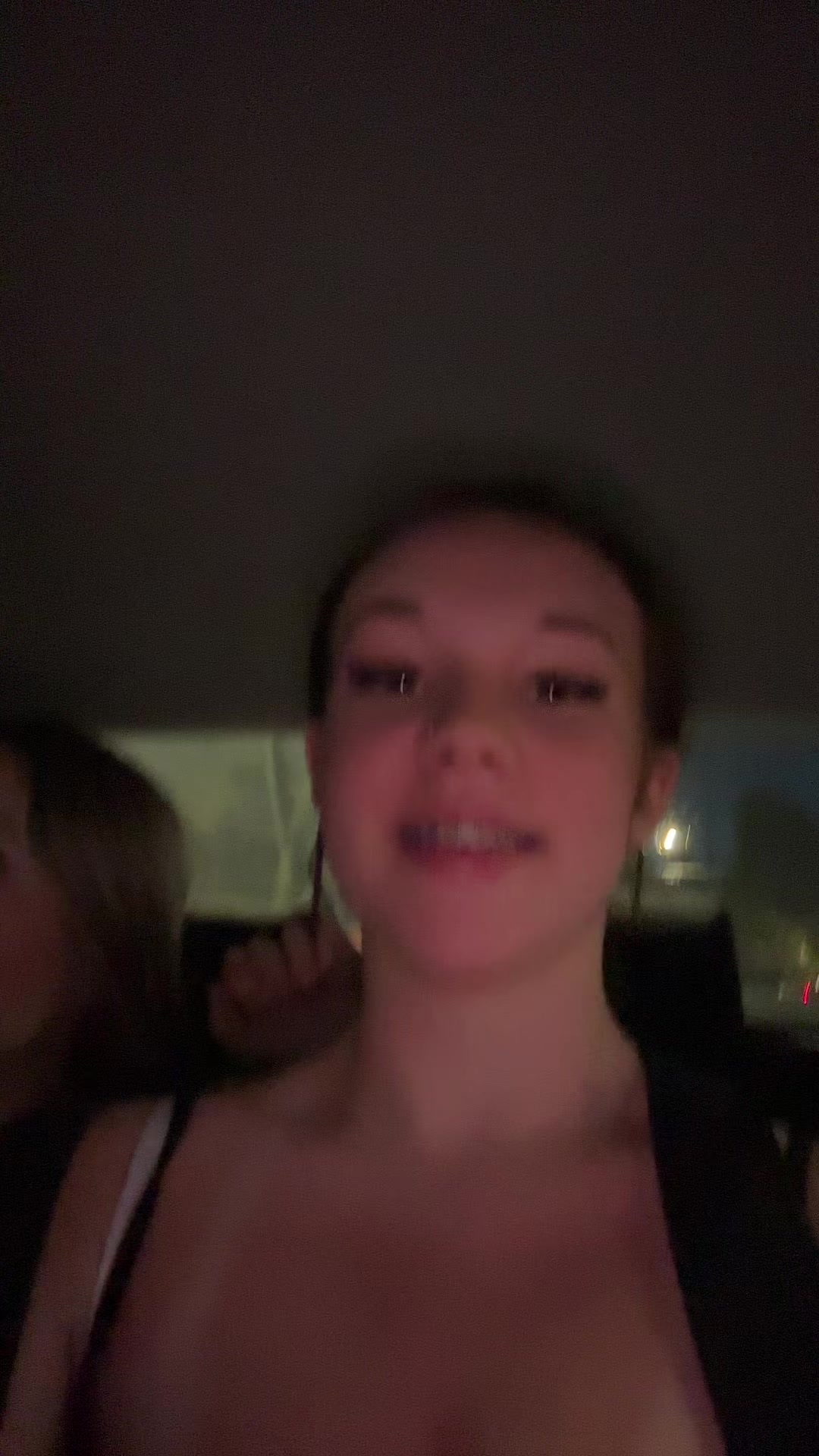 @ellasspam0117
