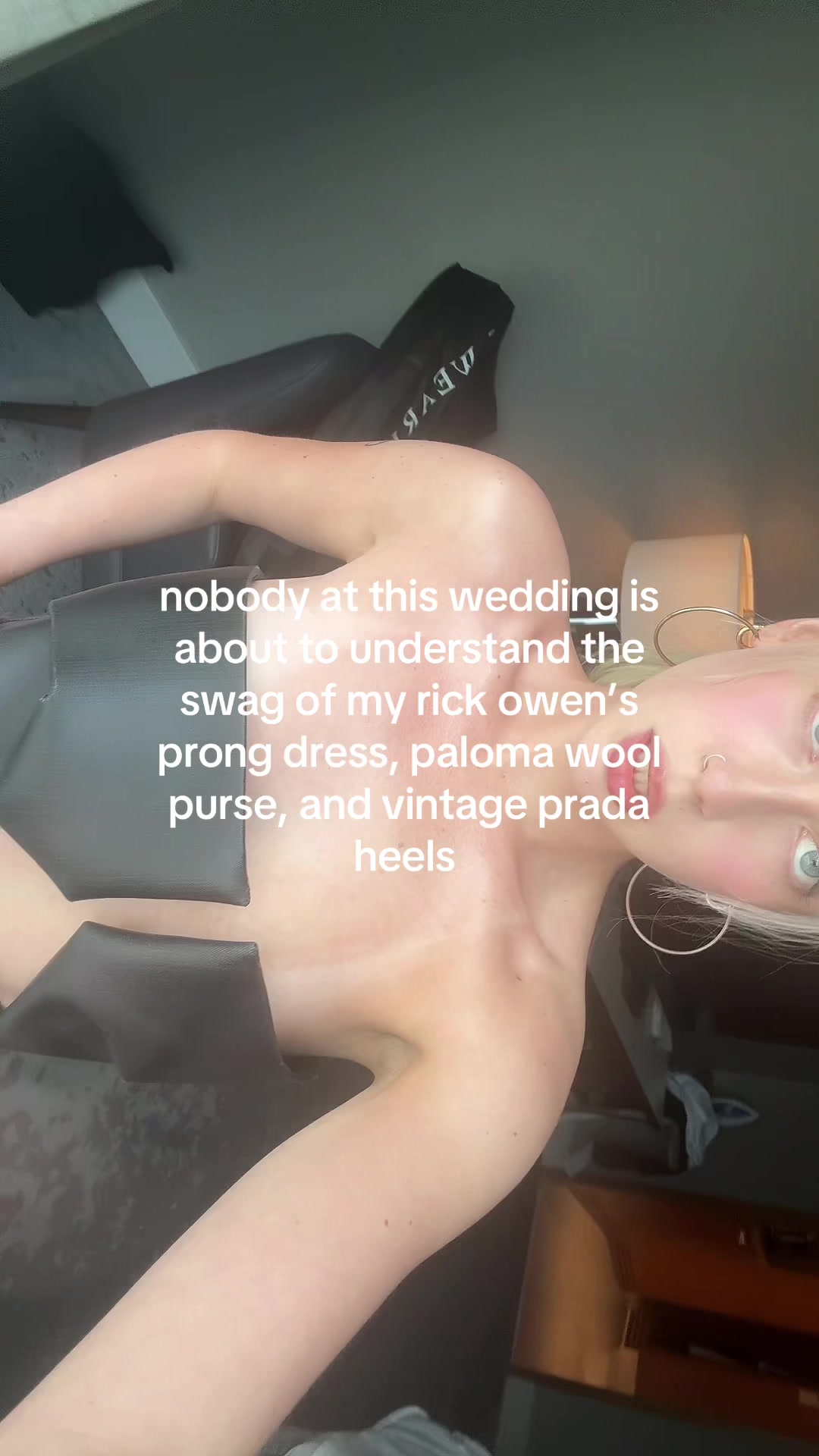 @Ella