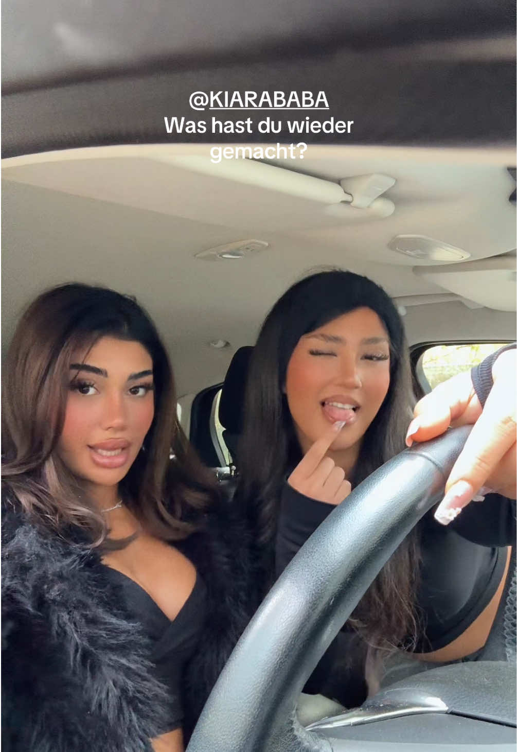 @emmi_165