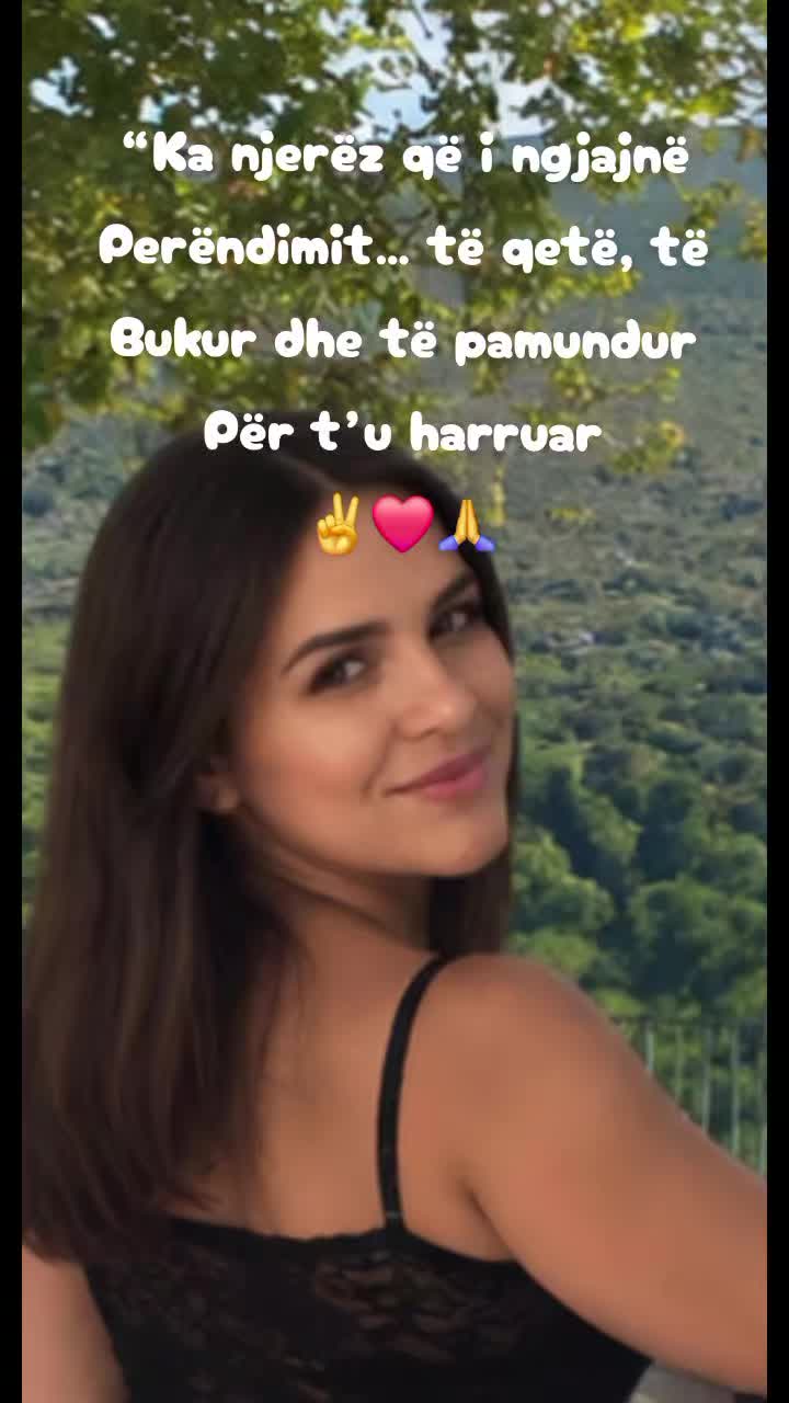 @❤️&Ccedil;ela Bashmeta💙